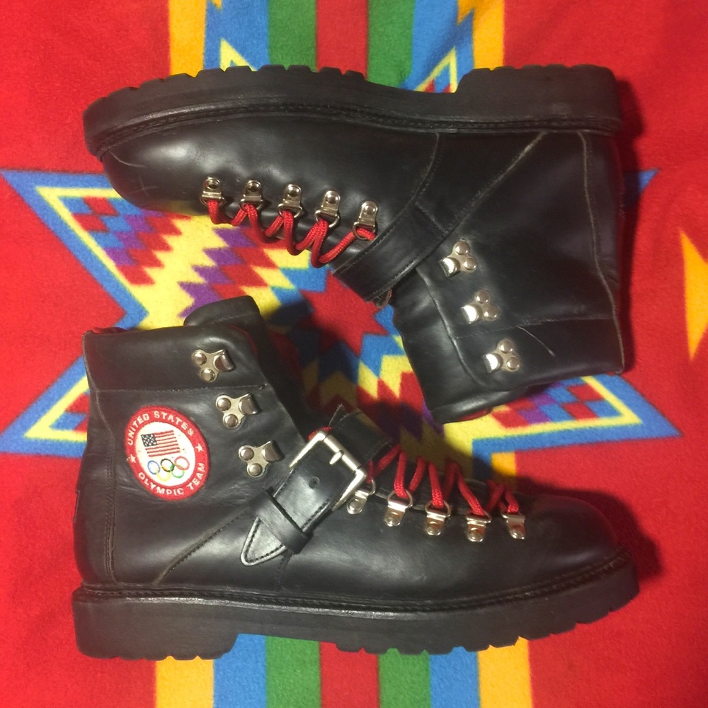 🛑SOLD🛑 you missed out! Polo RL 🥇2014 Olympic snow boots GUC 🔥